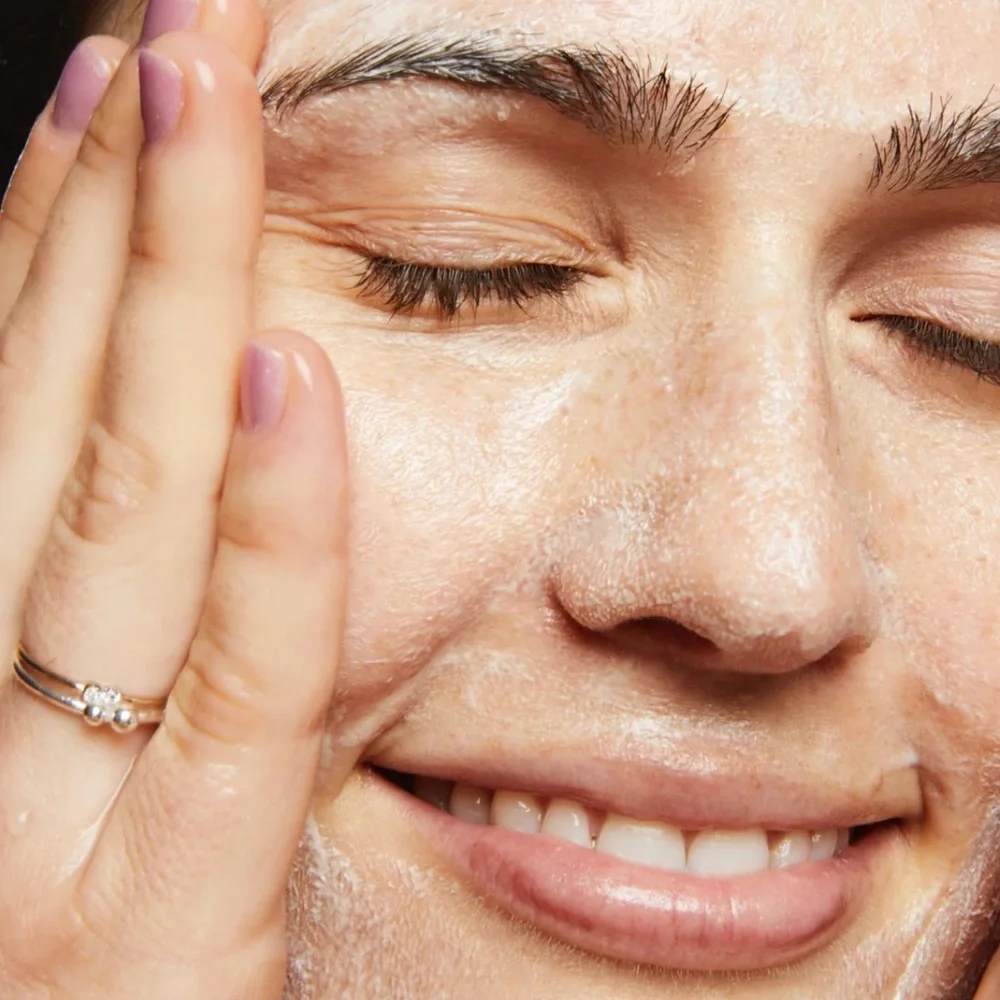 Milk Makeup Vegan Milk Cleanser Mini + MILK MAKEUP
Hydro Grip Primer Travel Size - Picture 6 of 12